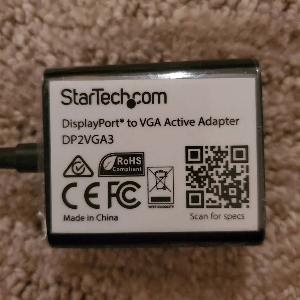 Display port to VGA adapter